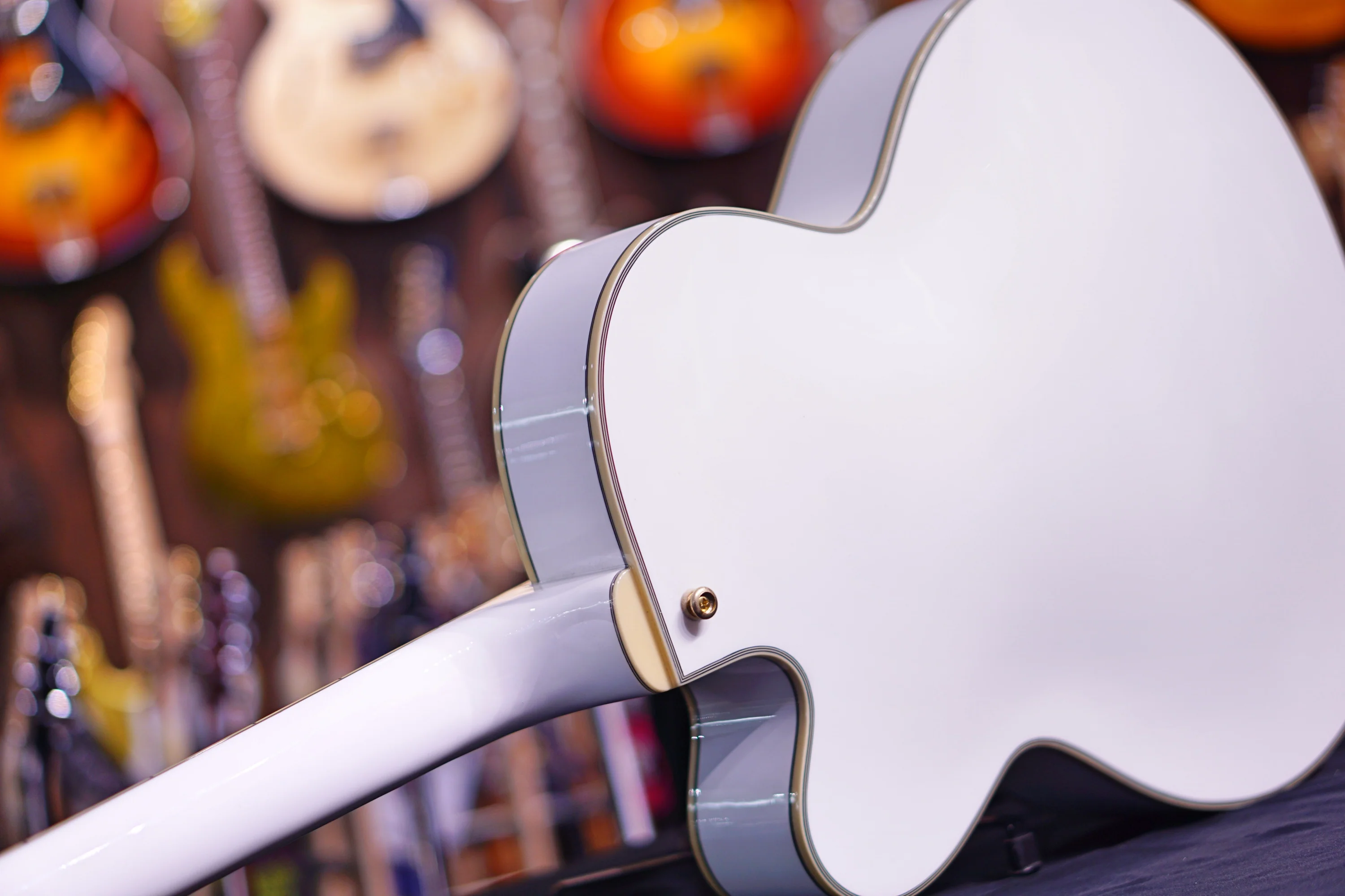 Dangelico ARCHTOP-floating WHITE DAEXL1WH  US14050125 - Image 8