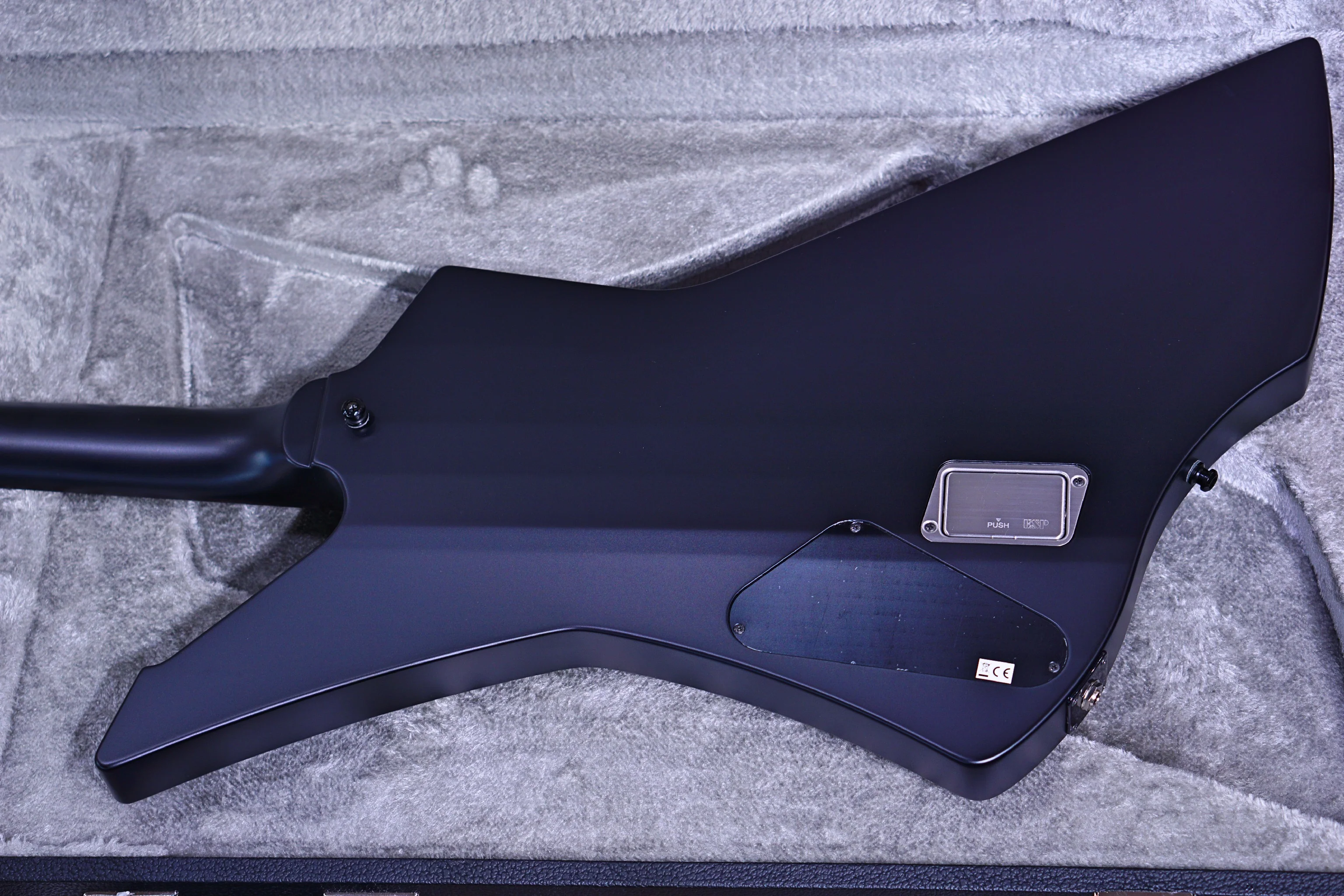 ESP Snakebyte James Hetfield signature satin Black E7690202 - Image 10
